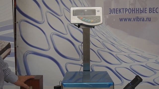 Включение и калибровка лабораторных весов ViBRA HJ смотреть онлайн
