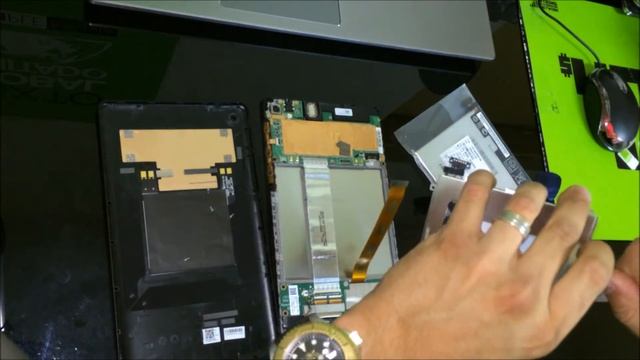 How to Replace the Battery on a Nexus 7 2ND Gen Tablet - Take Apart смотреть онлайн