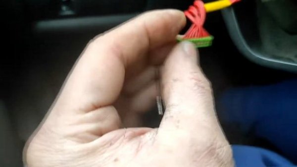 Не включаются габариты/ближний/дальний свет Renault Clio 3