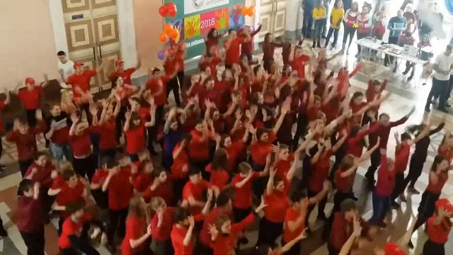 ФЛЕШМОБ "Добровольцы России" 05.03.2018 ГДК открытие года добровольца. смотреть онлайн
