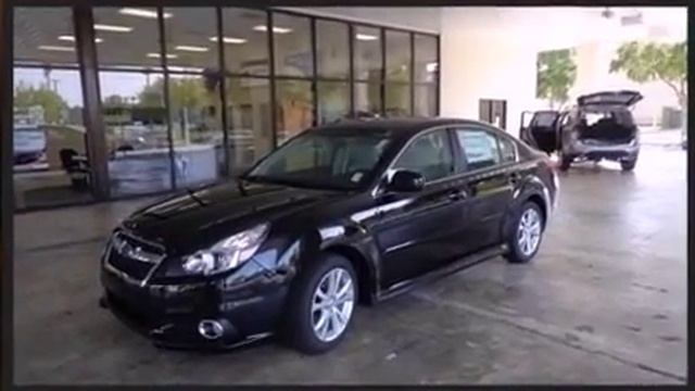 2013 Subaru Legacy 2.5i Limited w/Moonroof смотреть онлайн