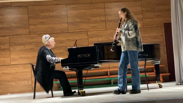 Clarinet Categoria A/Țapu Irina/ Rossini– Introducere, tema cu variatiuni смотреть онлайн