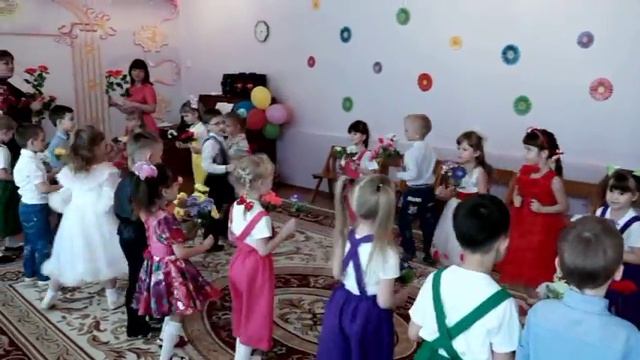 Вход на 8 марта смотреть онлайн
