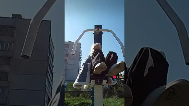 ... смотреть онлайн