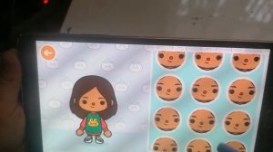 играю в Тока бока на планшете