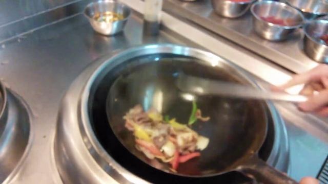 КАК ПРАВИЛЬНО ПРИГОТОВИТЬ ЛАГМАН-(БОСО)ВИДЕОРЕЦЕПТ смотреть онлайн