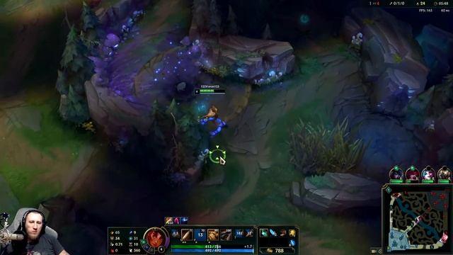 League of Legends играю за чемпионов за которых не играл ! смотреть онлайн