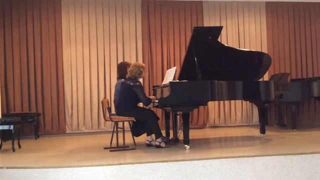 Ф. Шуберт. Полонез в 4 руки 23.04.2018г смотреть онлайн