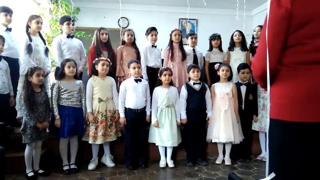 Bizim bağ (4 sayli musiqi mektebi) смотреть онлайн