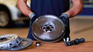 Этот ВОПРОС мучает всех автомобилистов. ДВУХМАССОВЫЙ МАХОВИК. Просто о сложном