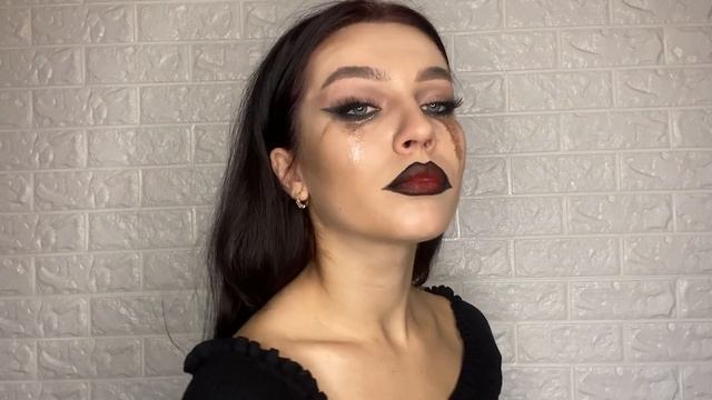 Макияж на Хэллоуин | Easy Halloween Make Up смотреть онлайн