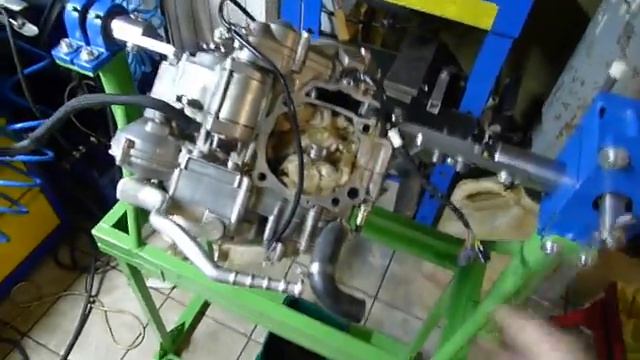 Engine mounting stand moto50. Стенд для ремонта двигателей moto50. смотреть онлайн