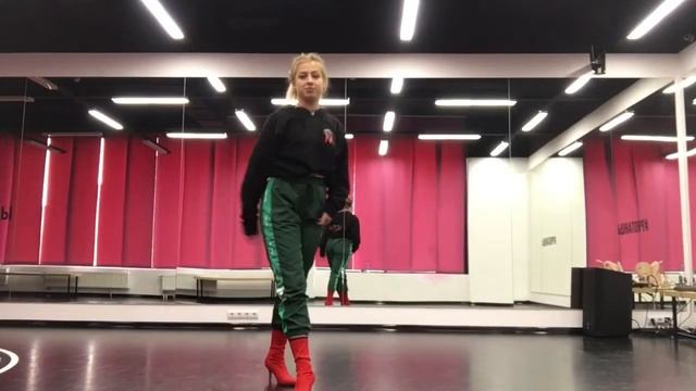 ОБУЧЕНИЕ ХОРЕОГРАФИИ/ учим танец/ dance tutorial/ high heels смотреть онлайн