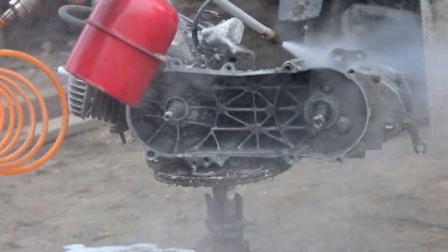 Мойка двигателя средством для мытья посуды