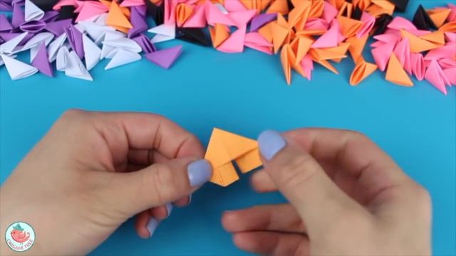 How to Fold 3D Origami Pieces - Make the 3D Origami Triangle Units (3D Origami Basics)! смотреть онлайн