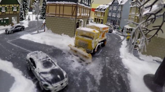 Зимний макет железной дороги смотреть онлайн