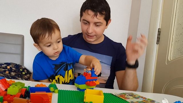 Обзор новой игрушки!!! LEGO DUPLO - Разбираем и играем в конструктор для детей смотреть онлайн
