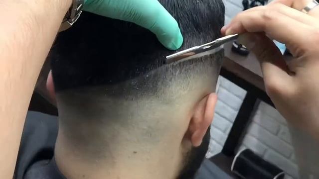 Фейд с рисунком #стрижка смотреть онлайн