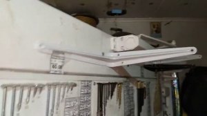 Регулировка / настройка доводчика двери