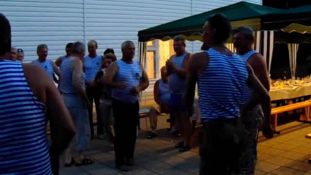110 гв. ОРР отмечает День ВДВ 2015г в Оренбурге смотреть онлайн