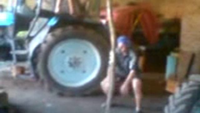 трактористы гонят беса смотреть онлайн