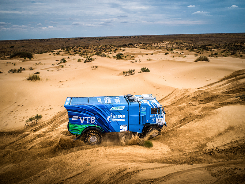 «КАМАЗ-мастер» на ралли «Шелковый путь-2018». Газодизельный КАМАЗ. 26 июля смотреть онлайн