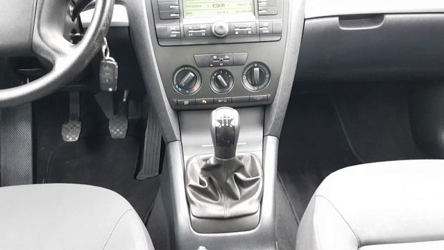 Skoda Octavia II 1.6 MPI 8v 102KM Prezentacja Samochodu смотреть онлайн