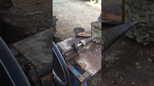 Дровокол  -морковка- від 220 вольт колить дрова !)