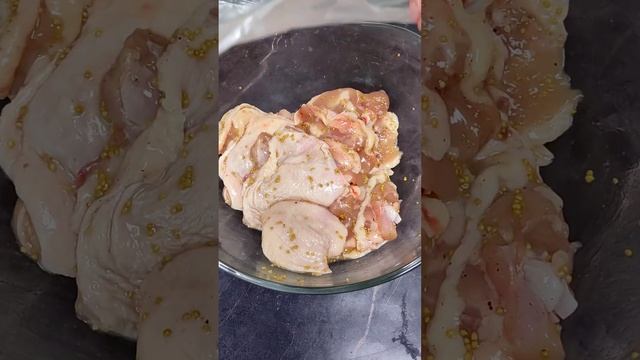 Сочные куриные бедрышки смотреть онлайн