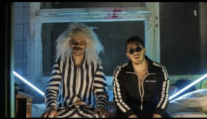 TeaBreeze- окурки ( клип на песню )