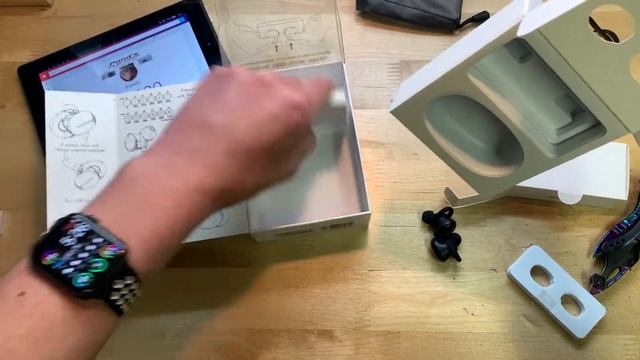 1MORE Award Winning True Wireless Earbuds, Uboxing & Review! смотреть онлайн