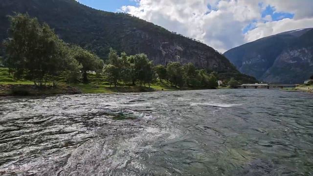 RIVER WIND WATER FLOW - 1 HOUR WHITENOISE ASMR - NORWEIGAN FJORD