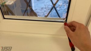 Как правильно отклеить пленку от стекла и удалить клей | Самоклеющаяся пленка для окон