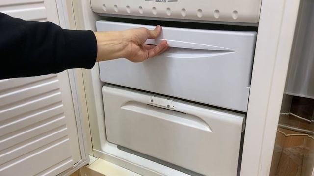 Холодильник STINOL 116EL смотреть онлайн