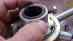 Плашка-лерка. Особенности нарезки метрической / трубной резьбы вручную трещоткой (прим.труба ¾ (20)