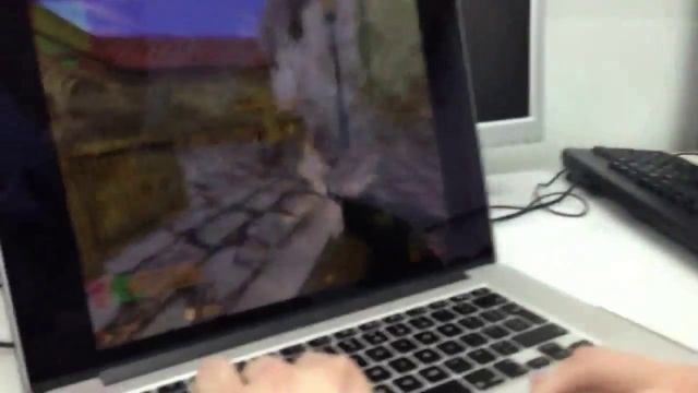 Counter Strike 1.6 Gameplay on MacBook touchpad || Non official TimersGame parody смотреть онлайн