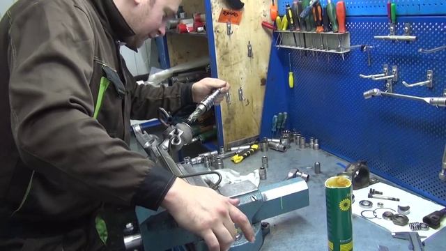 Ремонт рулевой рейки на Lifan . Ремонт рулевой рейки на Lifan в СПБ. смотреть онлайн