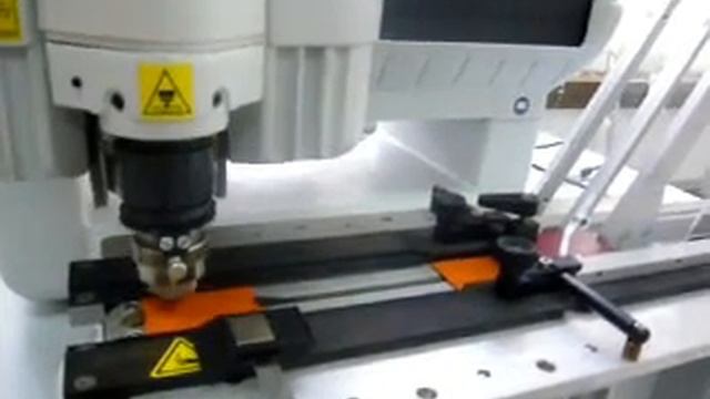 фрезерно-гравировальный станок в работе-433 смотреть онлайн