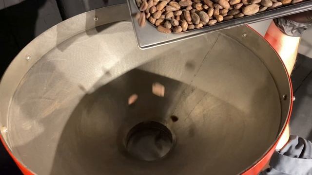 Roaster for cocoa beans | KADZAMA смотреть онлайн