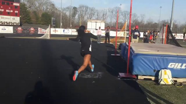 Hailey Haynes 4’6 first attempt clears 3/9/18 смотреть онлайн