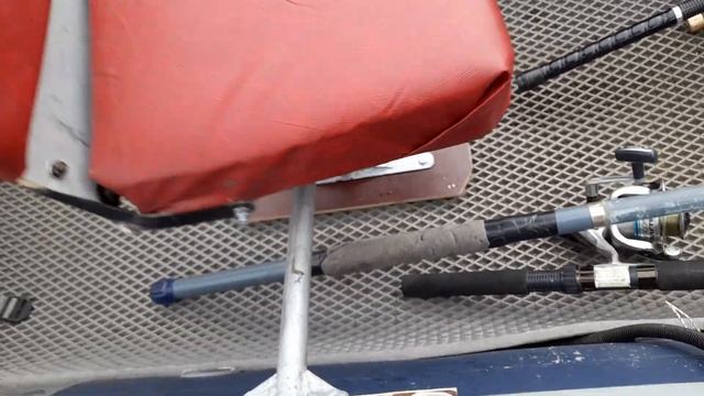поворотное сиденье в лодку пвх . смотреть онлайн