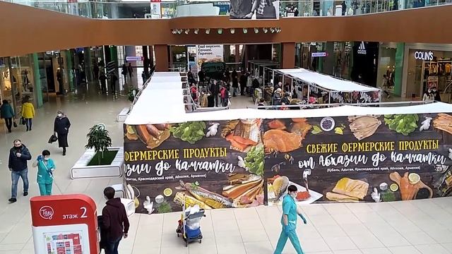 Саратов. Катаюсь на метро в Тау. А что Эскалатор же есть))11. 04. 21 года смотреть онлайн