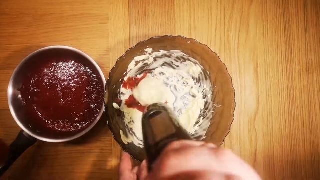 Клубничное сливочное масло Strawberry butter смотреть онлайн