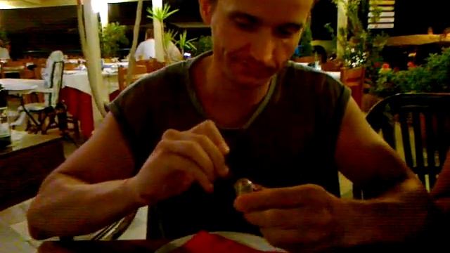 Как надо есть улиток! смотреть онлайн