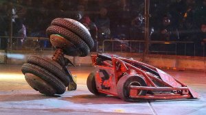 Бронебот, жесткие бои роботов в Олимпийском! Это стоит видеть!