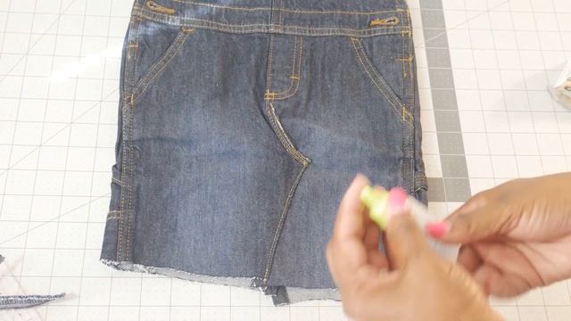 How to make a Skirt out of Jeans смотреть онлайн