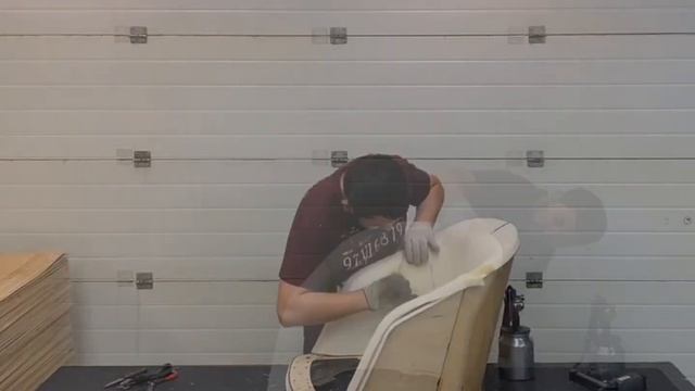 Сборка и обшивка стул Pace / Konyshev смотреть онлайн