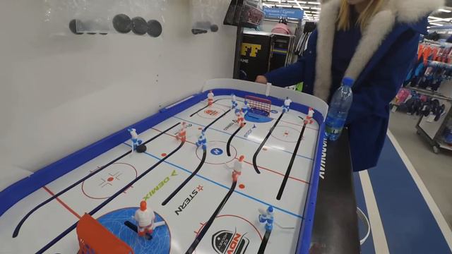 2018 Счастливчик и Натали Спортмастер Настольный Хоккей смотреть онлайн