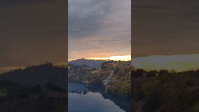 BLUE LAKE SA смотреть онлайн