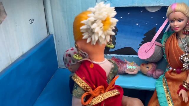 Barbie Doll All Day Routine In Indian Village/Radha Ki Kahani Part -167/Barbie Doll Bedtime Story|| смотреть онлайн